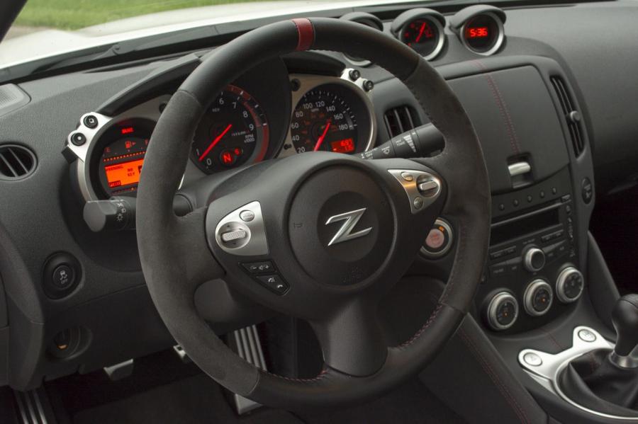  Nissan 370Z by Nismo 2013 года  (фото 48 из 90)